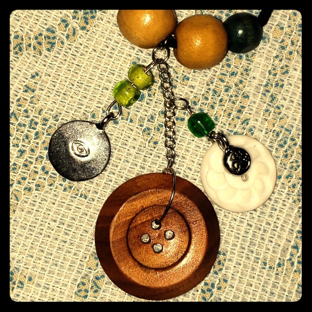 Handmade Vintage Button Necklace & Earring Set